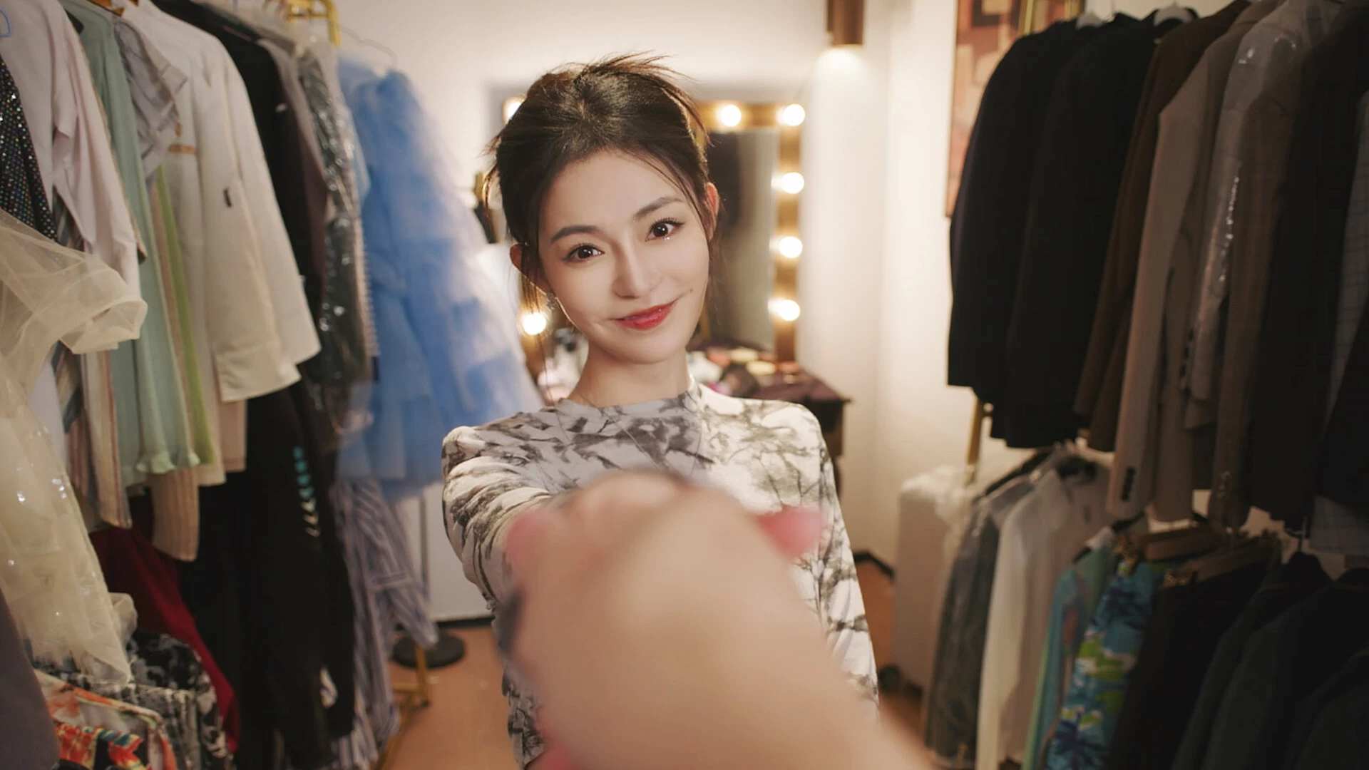 开局5个亿 | 单机汉